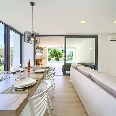 Appartement Celeia Krk Town