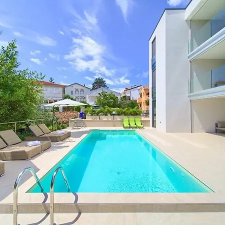 Celeia Apartman Krk Town